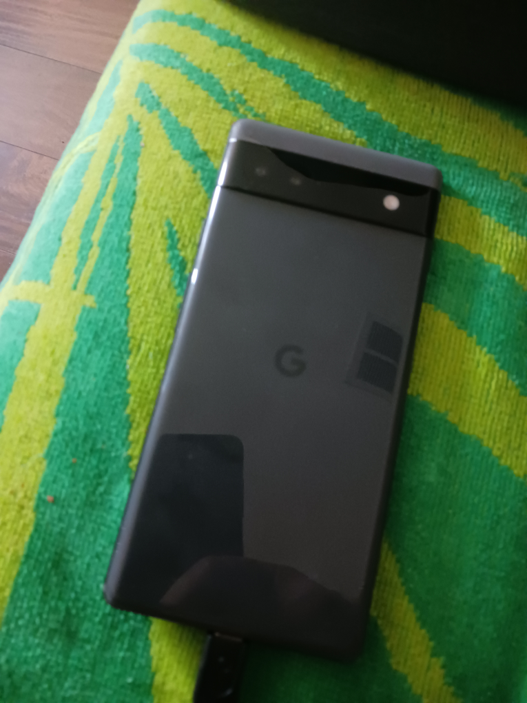 Google Pixel 6a - Charcoal - photo 4