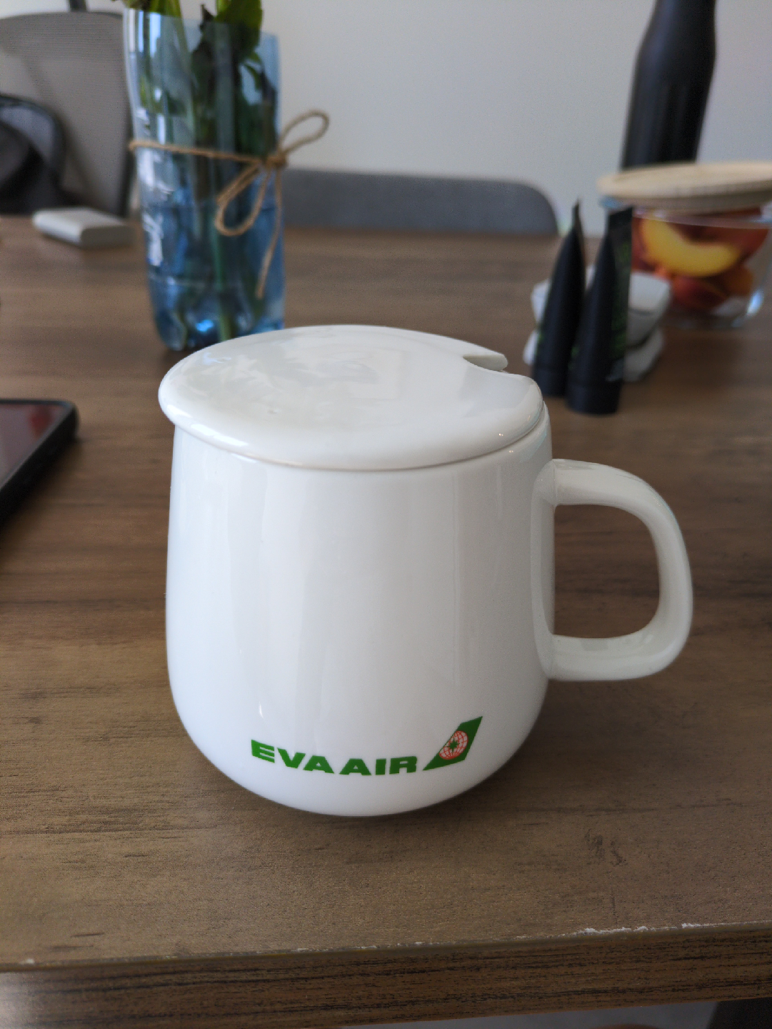 EVA AIR Mug with Lid - White