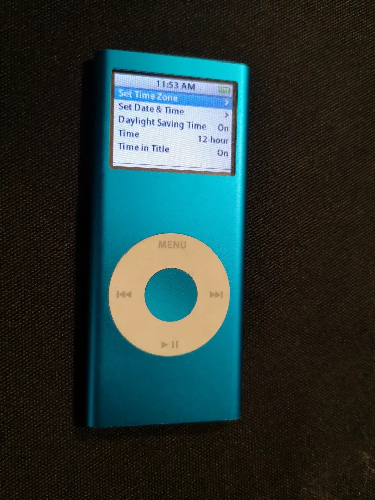 iPod Nano 4GB ~ 2nd Generation image indicator(2)