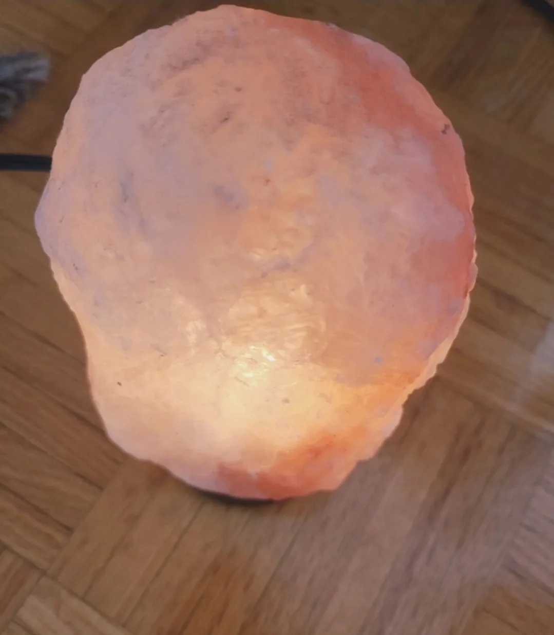Himalayan Salt Lamp thumbnail