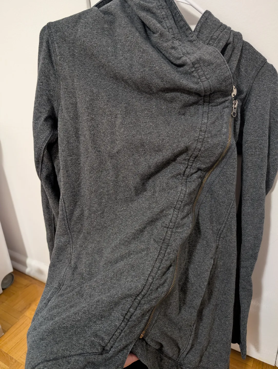 Lululemon Jacket Size 8 thumbnail