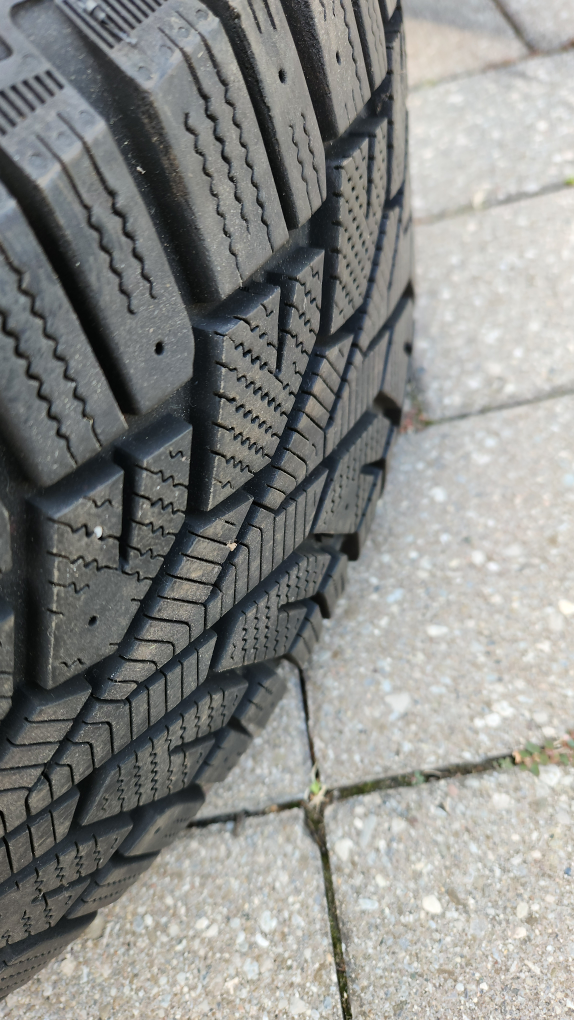 Single Tires - photo 4