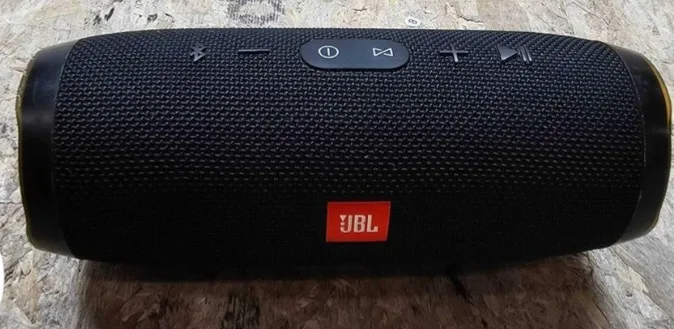 JBL Charge 3 Bluetooth Speaker - Black thumbnail