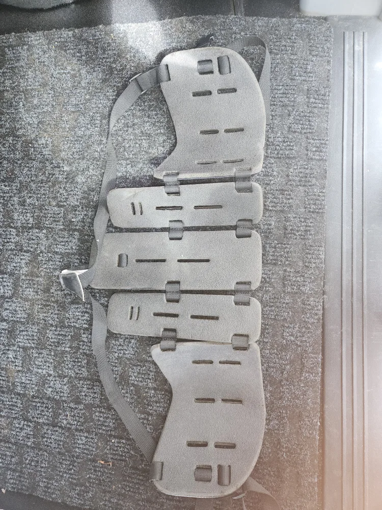 deBeer Gait Lacrosse Rib Protection image indicator(3)