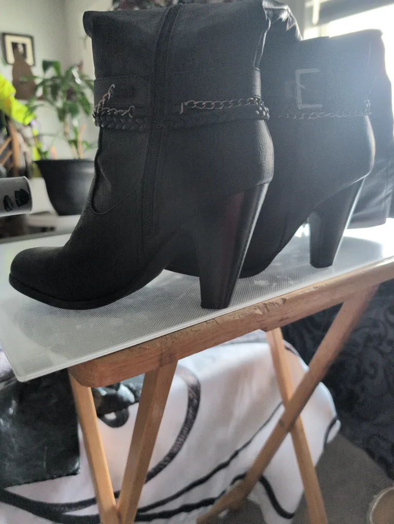 Black Ankle Boots with Chain Detail thumbnail