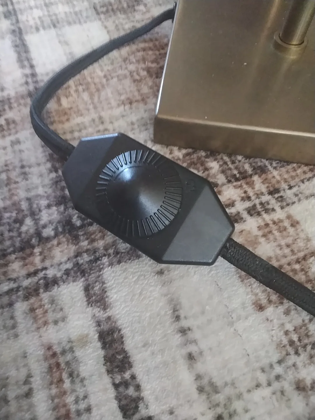 Modern Gold table lamp image indicator(2)