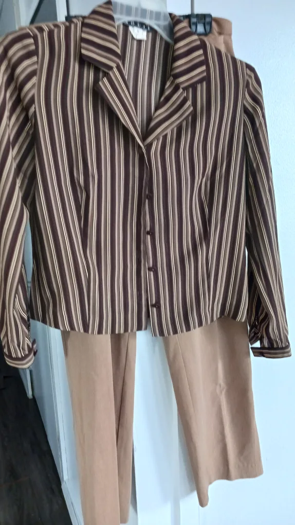 Lana Lee Petite Striped Pant Suit - Size 6 thumbnail