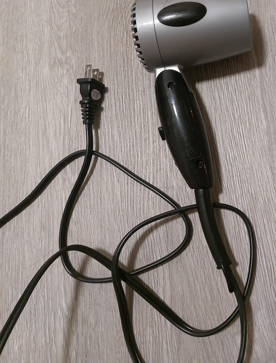 Conair Hair Dryer - Great Condition - photo 2