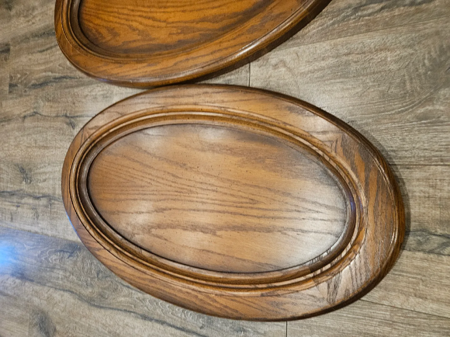 Set of 3 Wooden Oval Oak frames image indicator(2)