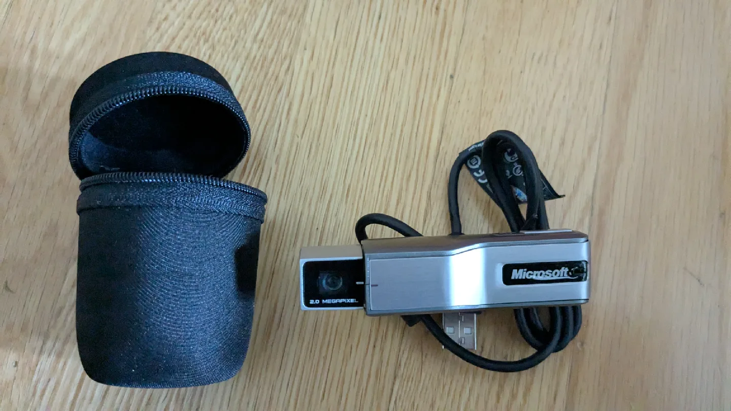 🥕 Microsoft Webcam with Case