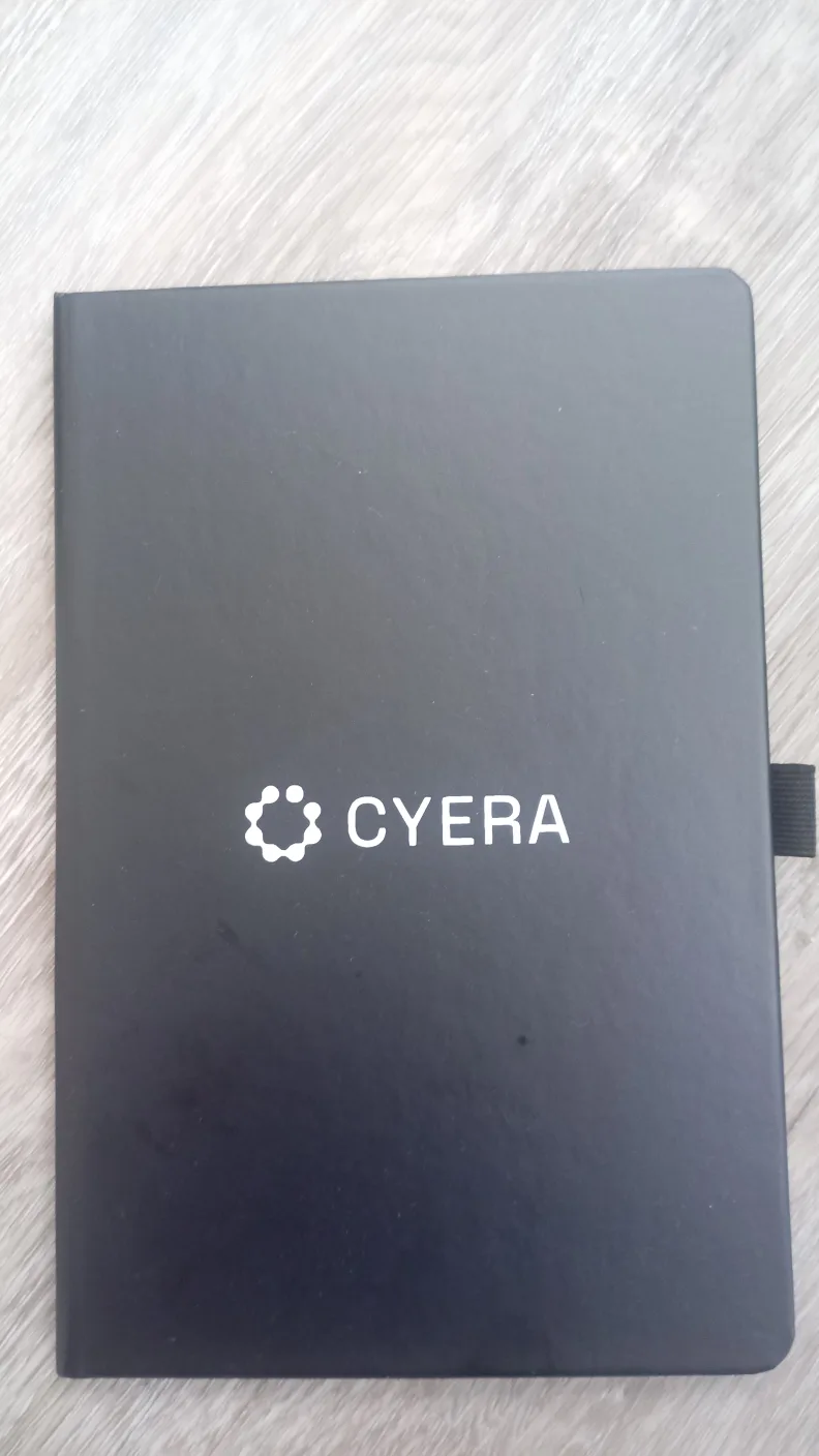Cyera Notebook - Black 🥕 thumbnail