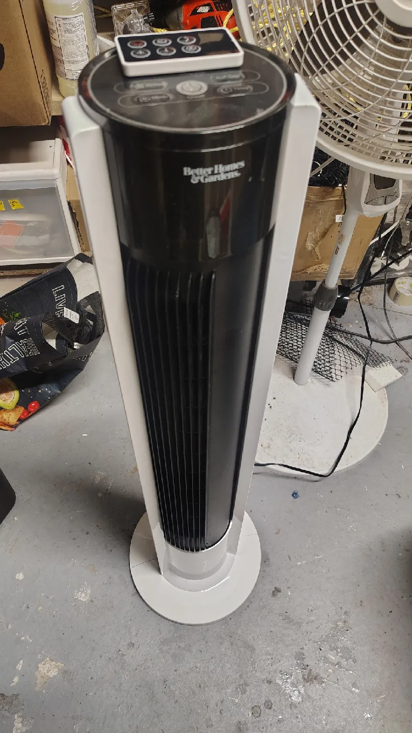 Better Homes & Gardens 40" Tower Fan image indicator(2)