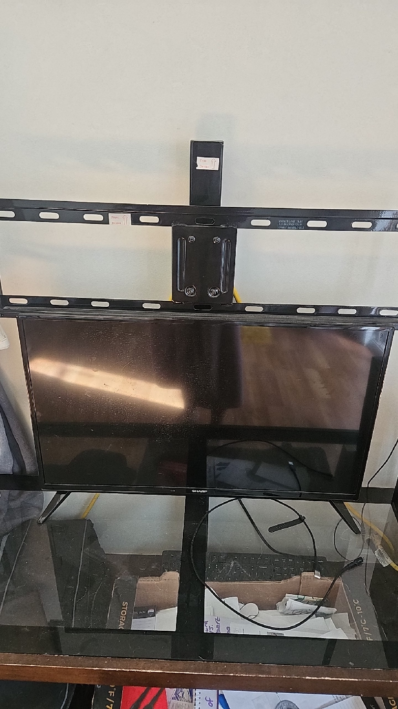 Sharp LC-32QS100U 32" LED LCD TV
