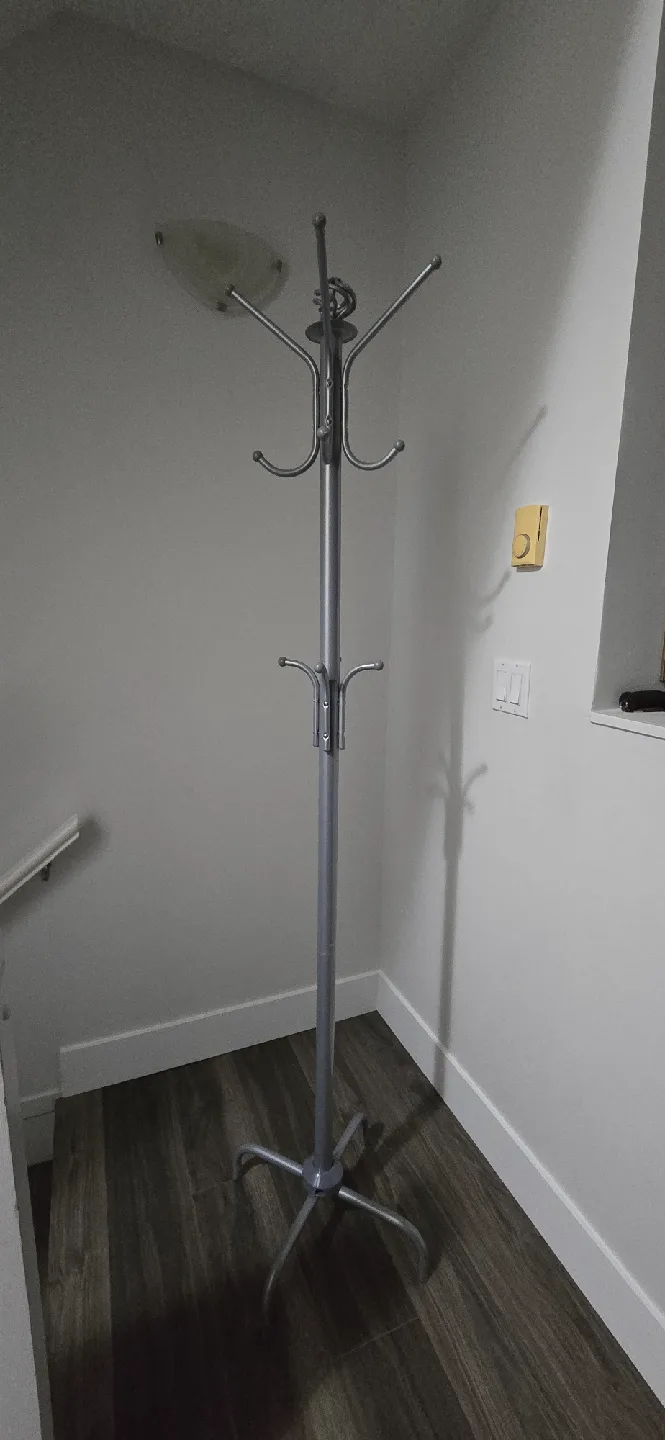 Silver Metal Coat Rack thumbnail