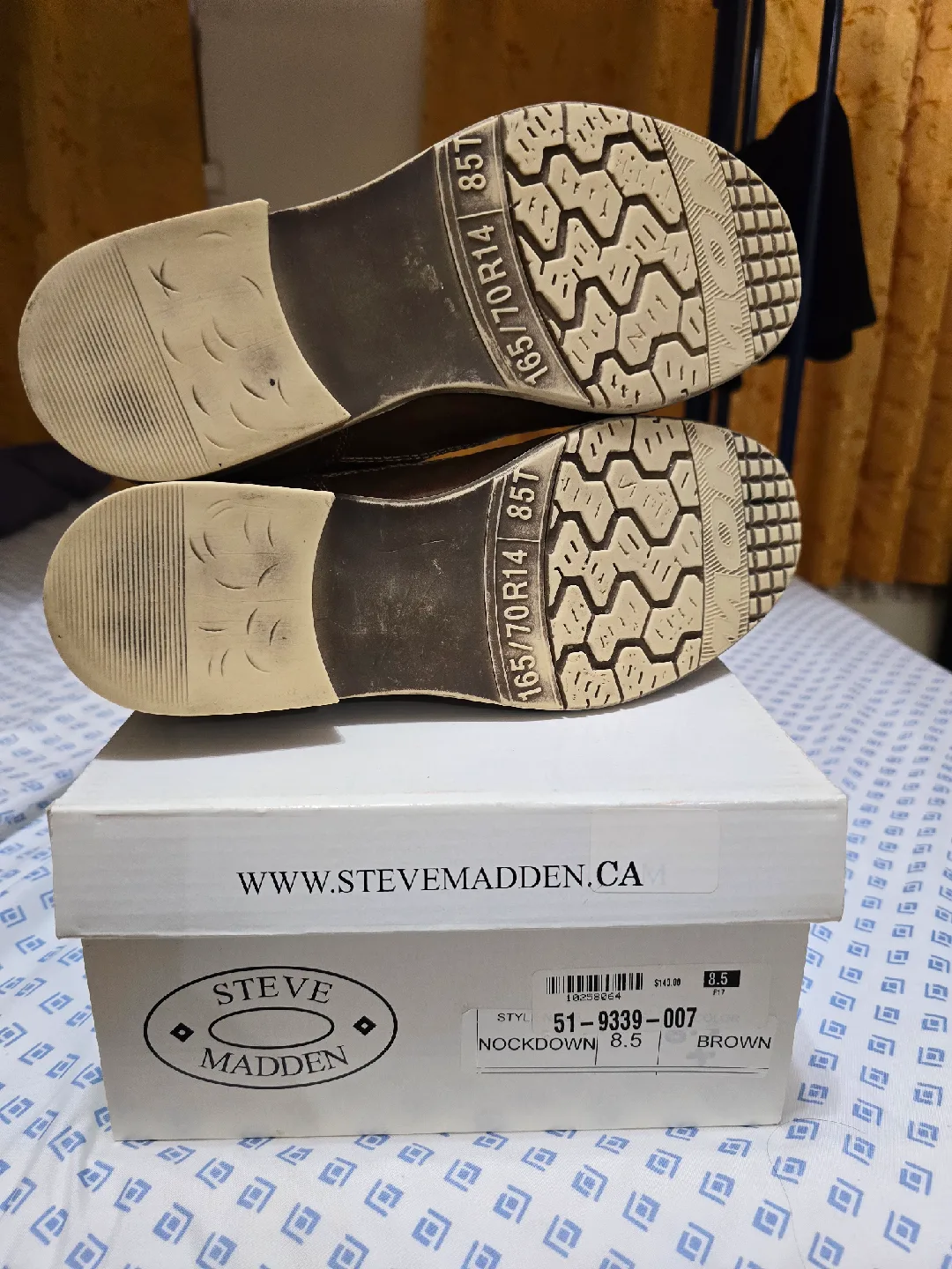 Steve Madden Nockdown Brown Boots - Size 8.5 image indicator(4)