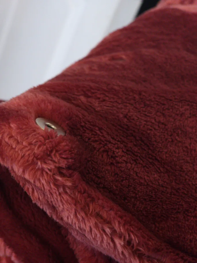 NEW  Faux fur Neck Warmer - Red image indicator(6)