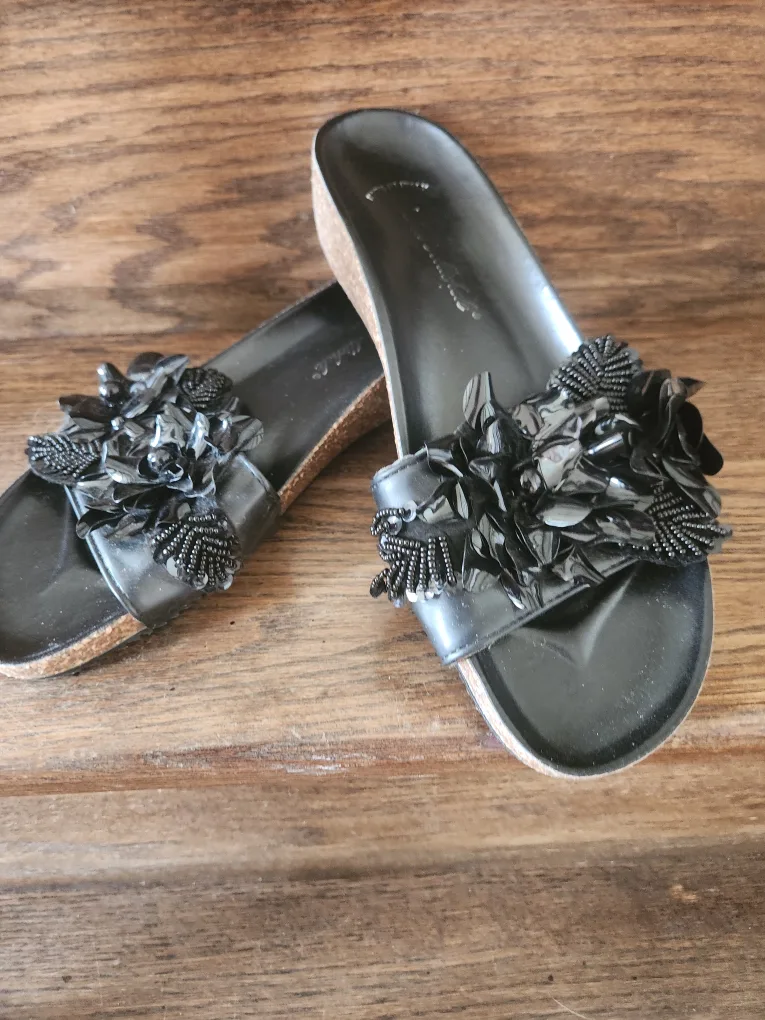 Italian Sandals. Size 10 thumbnail