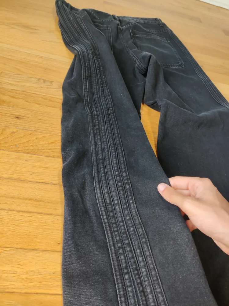 NF Wide Leg y2k Black Jeans image indicator(4)