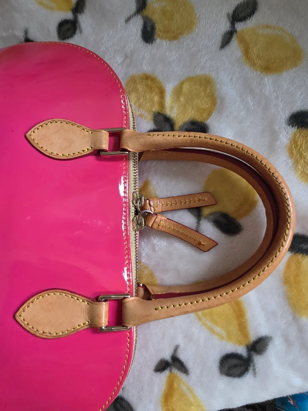 Dooney and Bourke Handbag Dome Satchel image indicator(7)