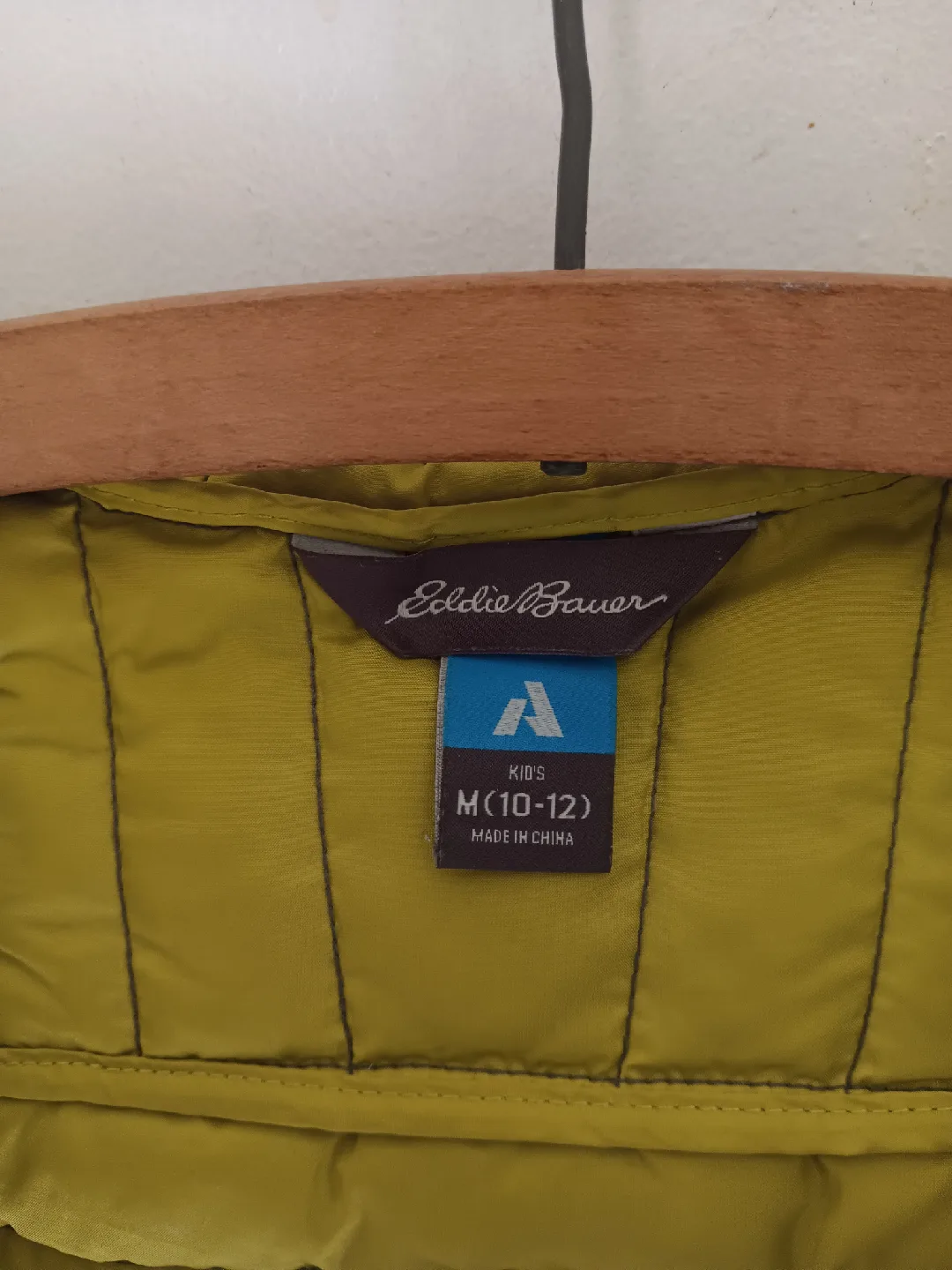 Eddie Bauer Kids' Down Puffer Jacket - Size M (10-12) image indicator(3)