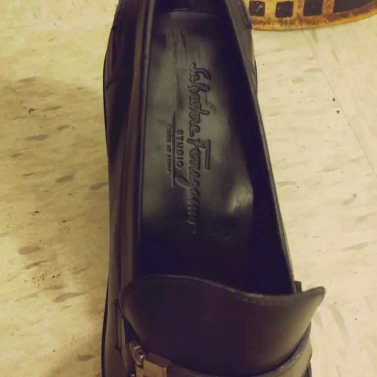 Salvatore Ferragamo Black Leather Loafers image indicator(6)