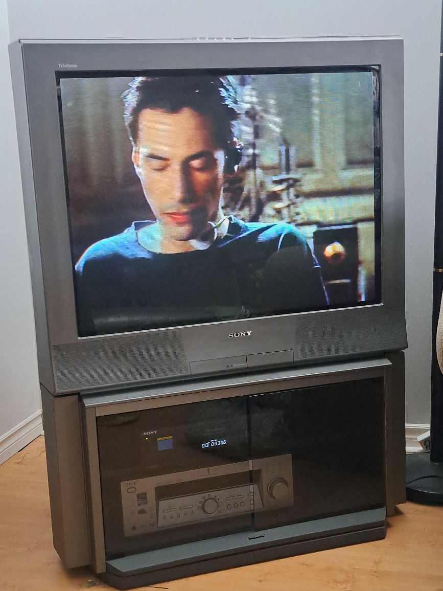 Sony 36 inch Trinitron CRT TV with Sony TV stand - photo 3