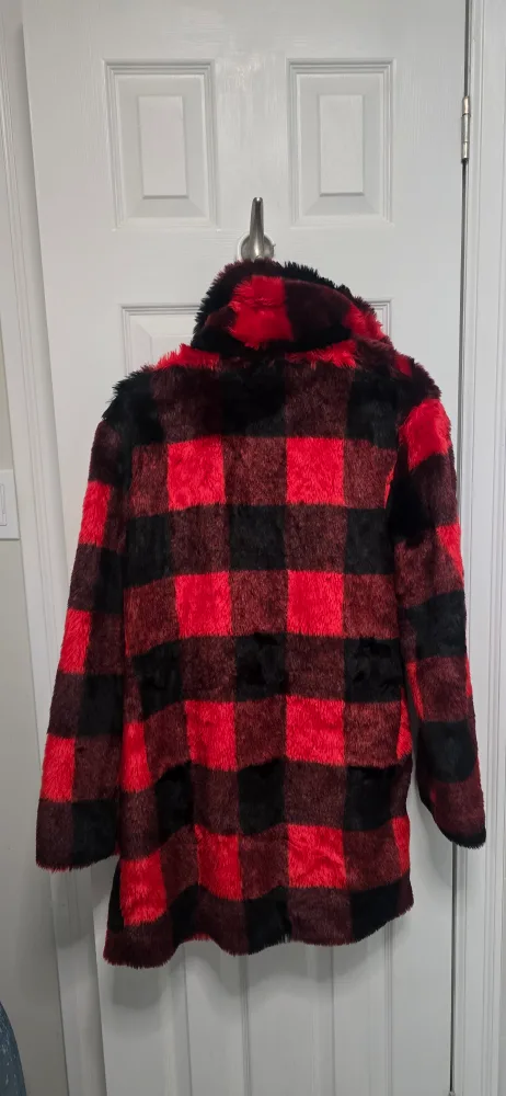 Cartise Red & Black Buffalo Plaid Faux Fur Coat - M/M image indicator(2)