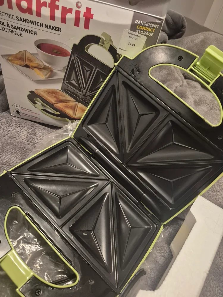 Starfrit Electric Sandwich Maker - Like New! image indicator(2)
