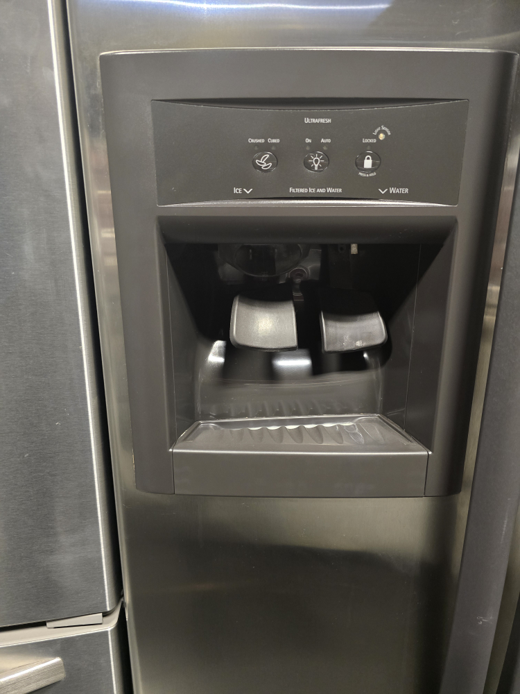 GE Monogram Side by Side Refrigerator - photo 2