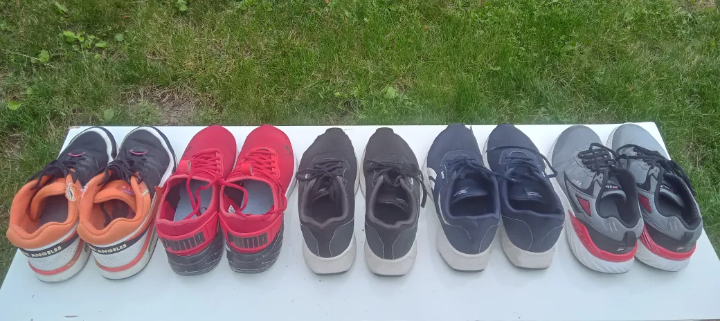 Assorted Men's Running Shoes - Reebok & Puma thumbnail