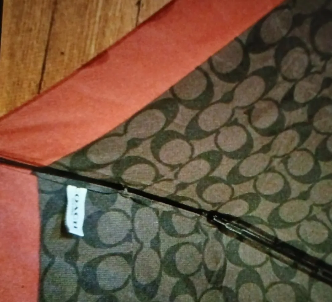 NEW! COACH SIGNATURE MINI UMBRELLA image indicator(5)