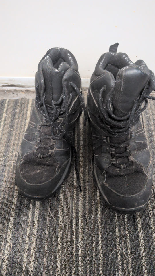 Columbia Black Hiking Boots