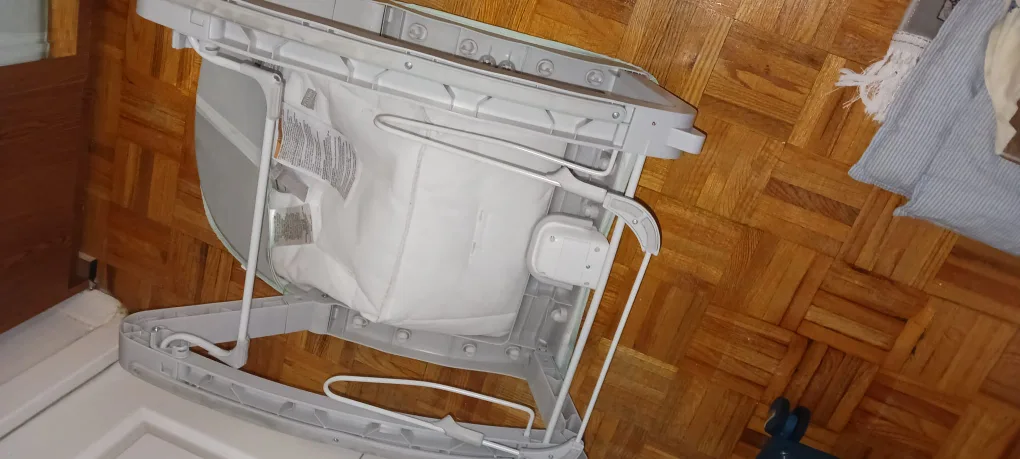 Baby Bouncer Seat almost new $25 image indicator(3)