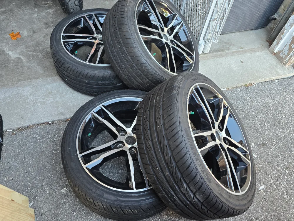 Set of 4 Mazzini Tires with Rims image indicator(3)