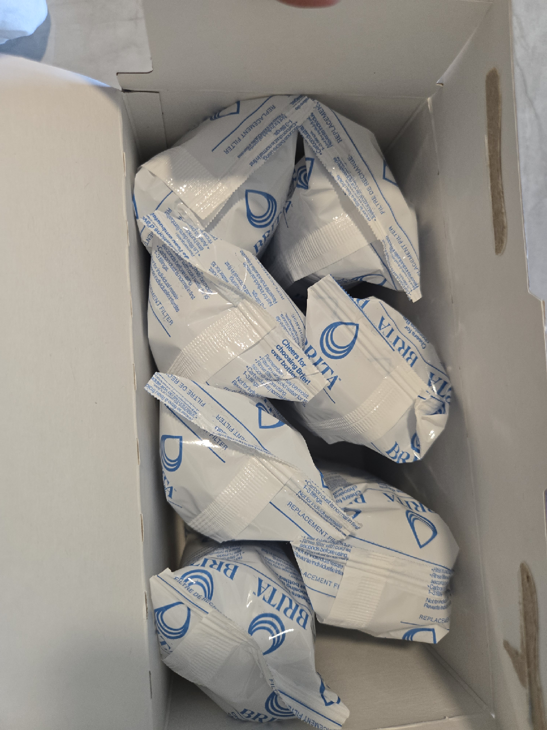 Brita Water Filter Pitcher with 7 Replacement Filters - photo 4