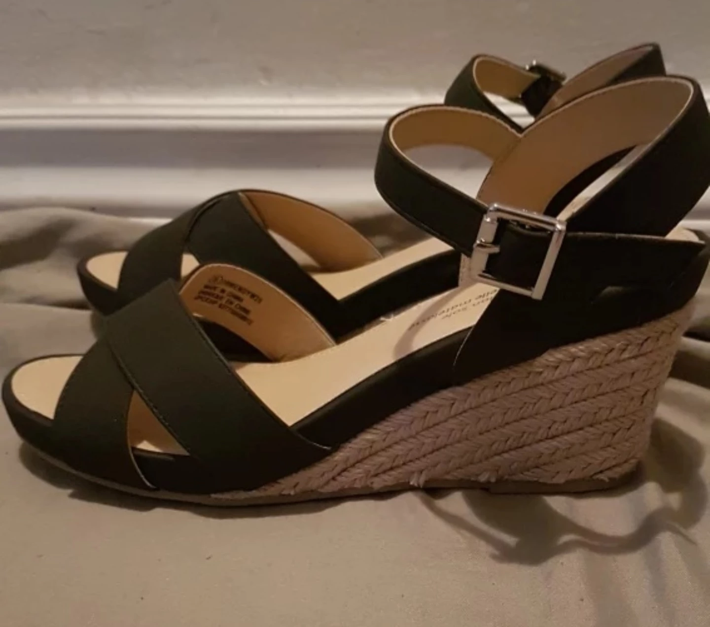 Time and Tru Black Wedge Sandals - Size 8 - photo 2