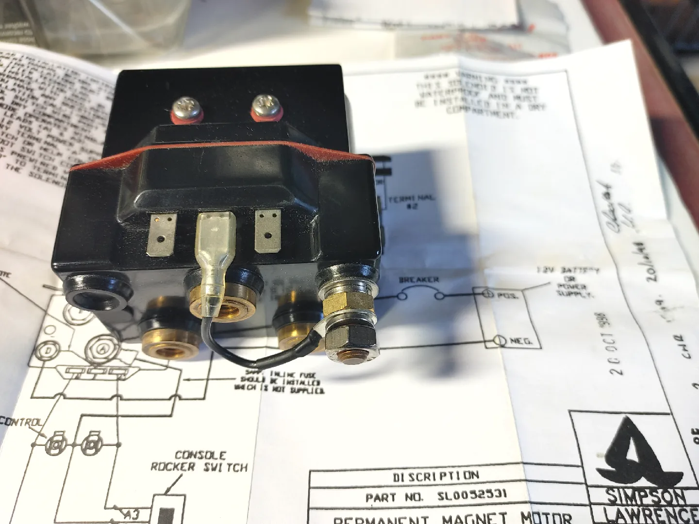 Lewmar 12V SW Windlass Control (Dual Direction) image indicator(9)