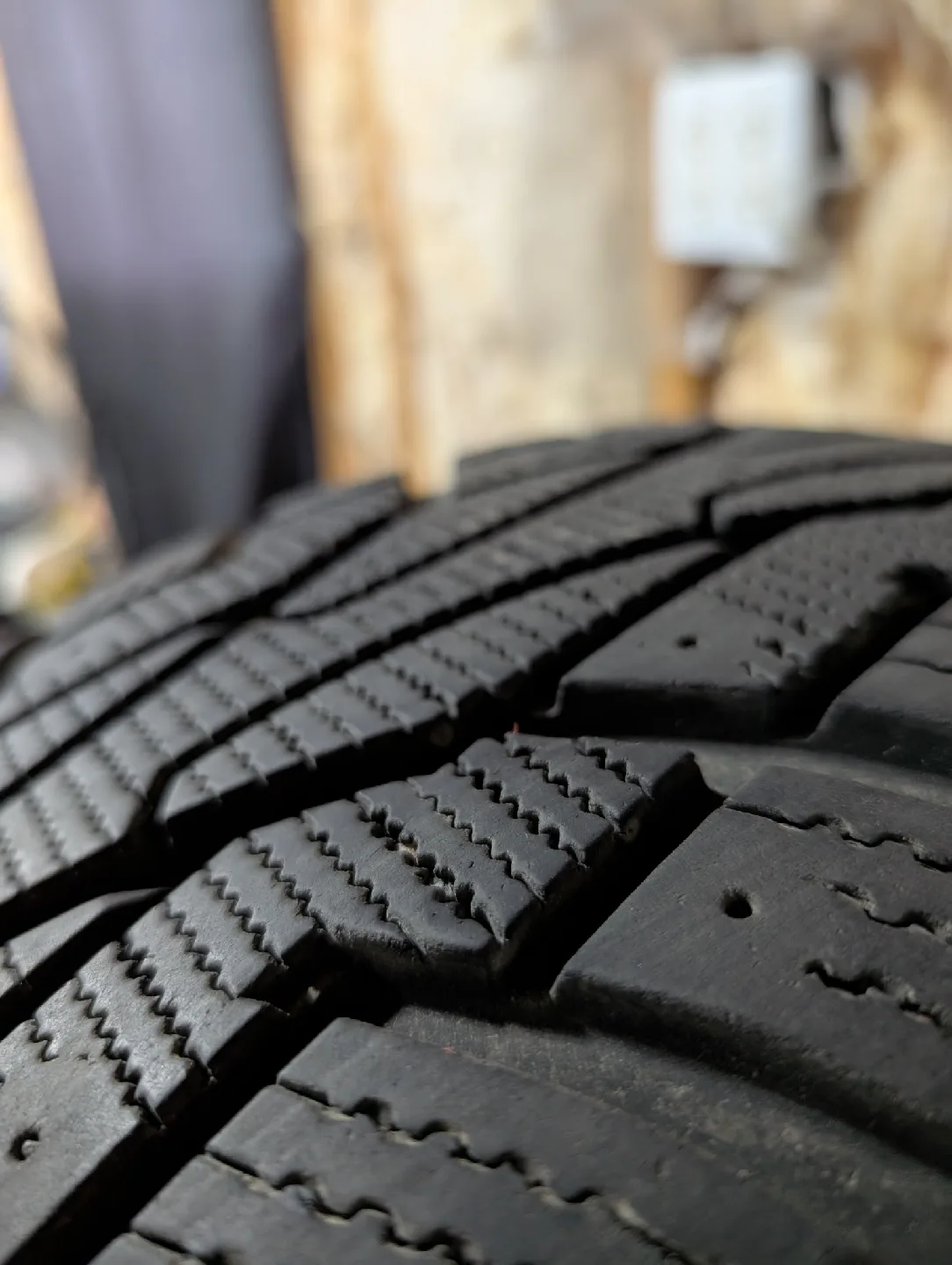 (4)-225/65R17 Winter Tires/Rims 2019 Dodge Grand Caravan TPMS image indicator(5)