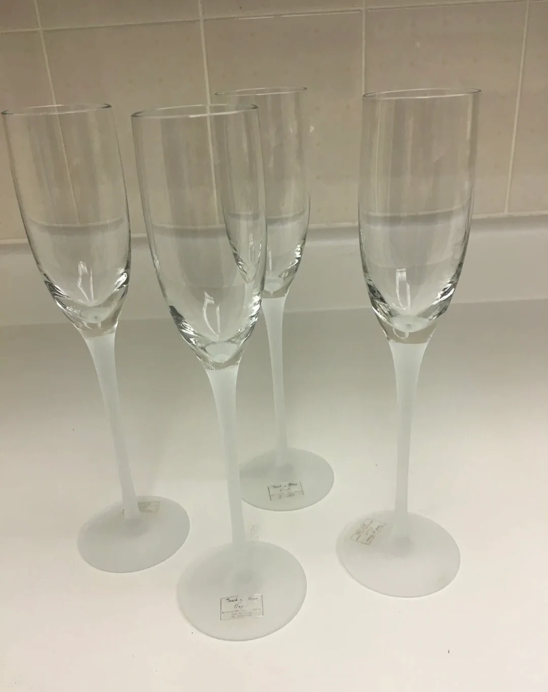 Set of 4 Champagne Glasses & Ice Bucket thumbnail