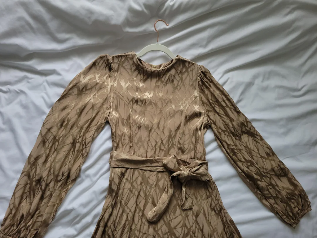 DEEN CITY Beige/Gold Abaya Zigzag Maxi Dress - Size 38/Small