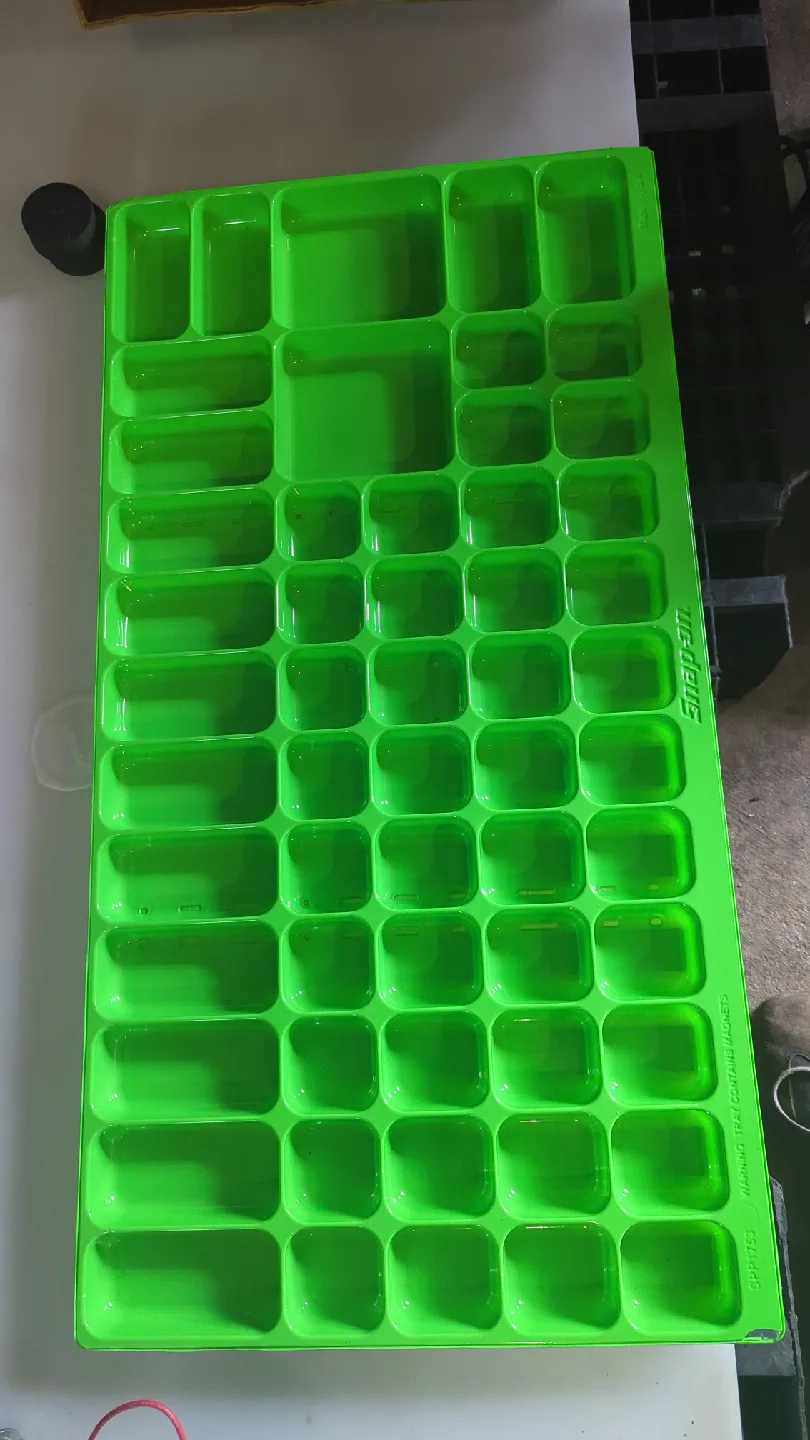Snap-on Magnetic Tray Organizer, Green thumbnail