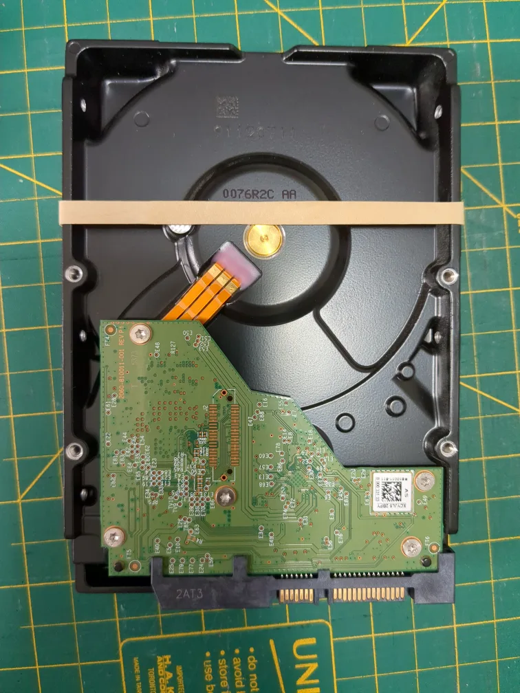 2 Western Digital WD Red 4TB NAS Hard Drive image indicator(2)