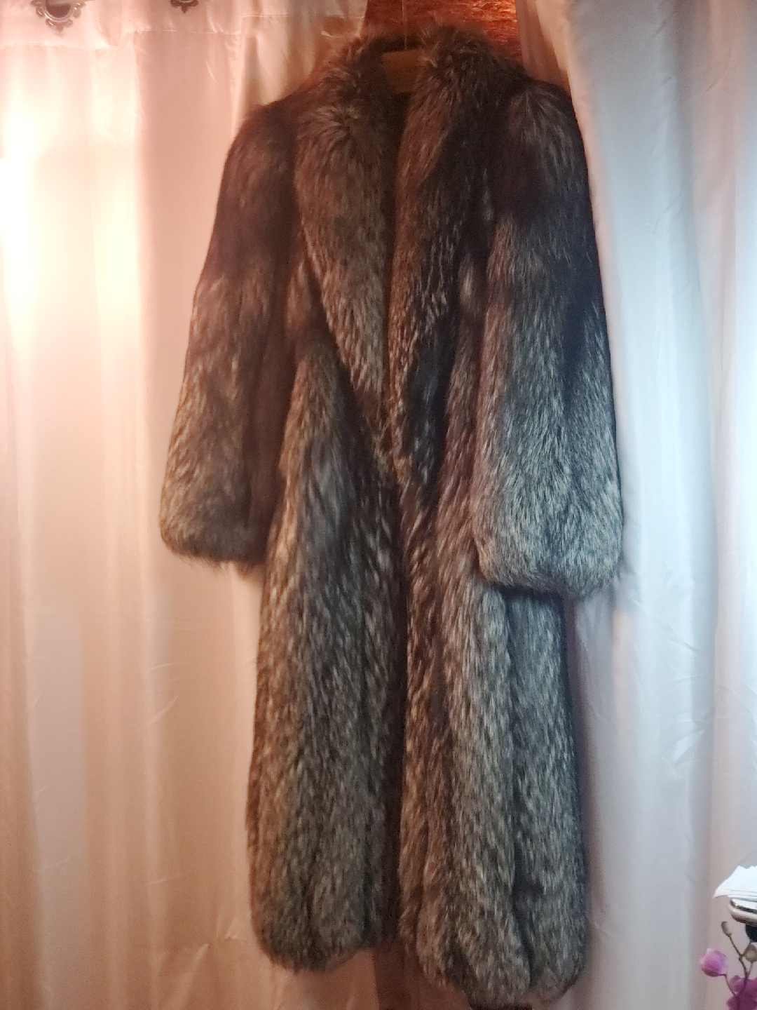 Vintage Fur Coat - photo 2