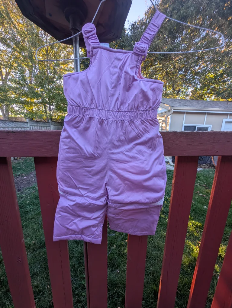 Girls sz 12 mth 2 pc snowsuit image indicator(5)