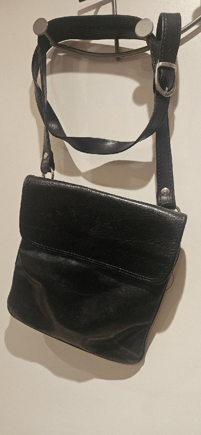 Vintage Tuscany Leather Crossbody Bag