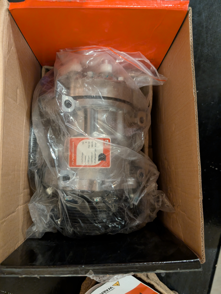 A/C Compressor - photo 2