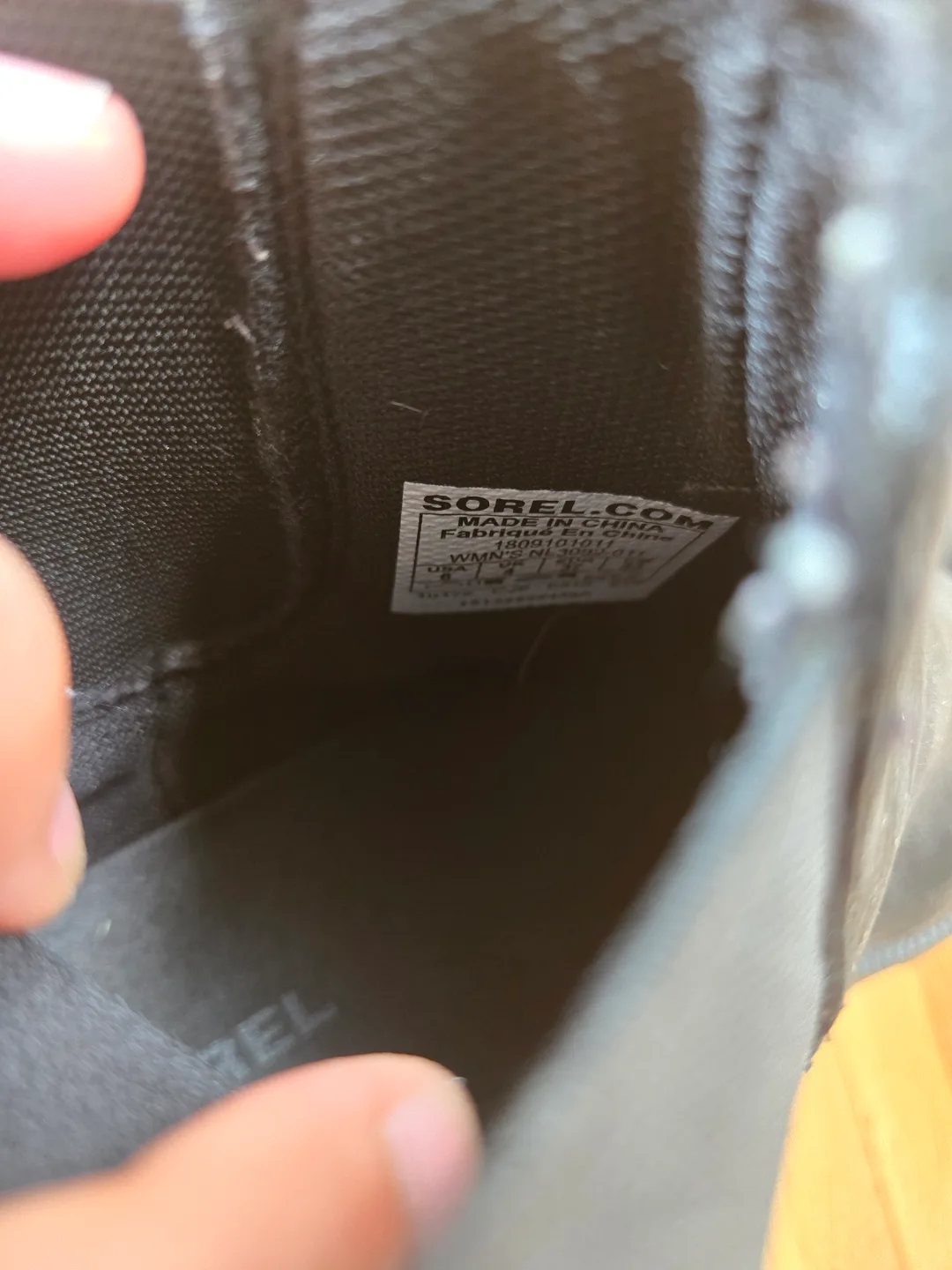 Womens Sorel Ainsley Chelsea Winter Leather Elastic Ankle Boots image indicator(4)