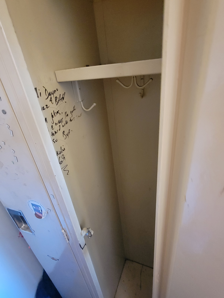 Vintage School Lockers – Great Condition - photo 4