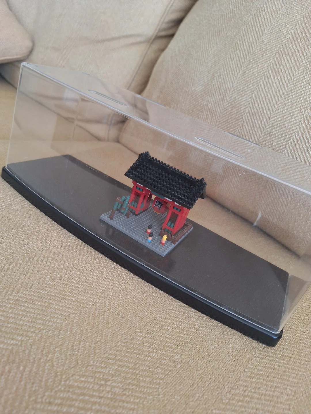 Figurines Display Case image indicator(2)