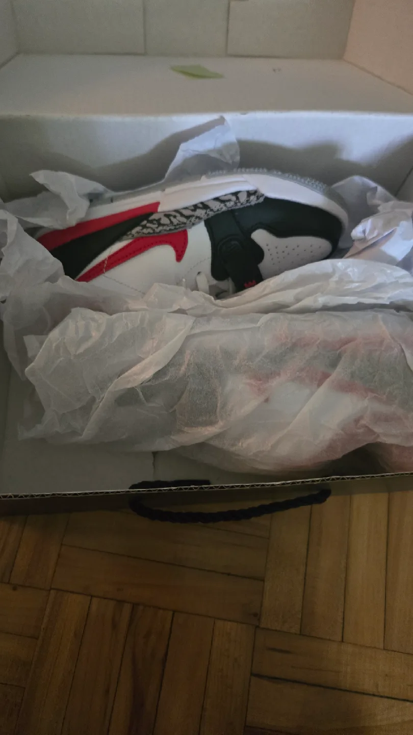 Nike Jordan Trainer 3C US 10.5 Sneakers image indicator(4)